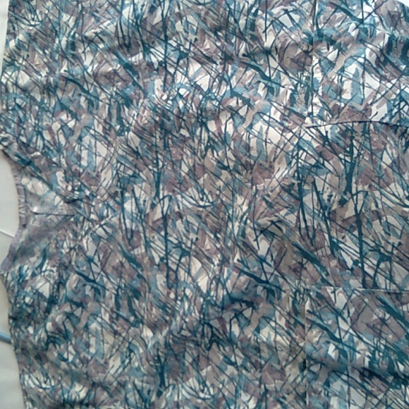 🩺 WS Fundamentals mauve, blue and plum purple scrubs set size small - Picture 2 of 12